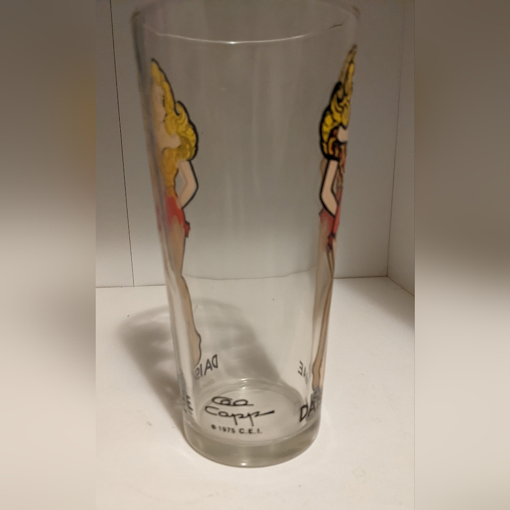 1975 Daisy May Pepsi Andy Capp glass. - Picture 6 of 6